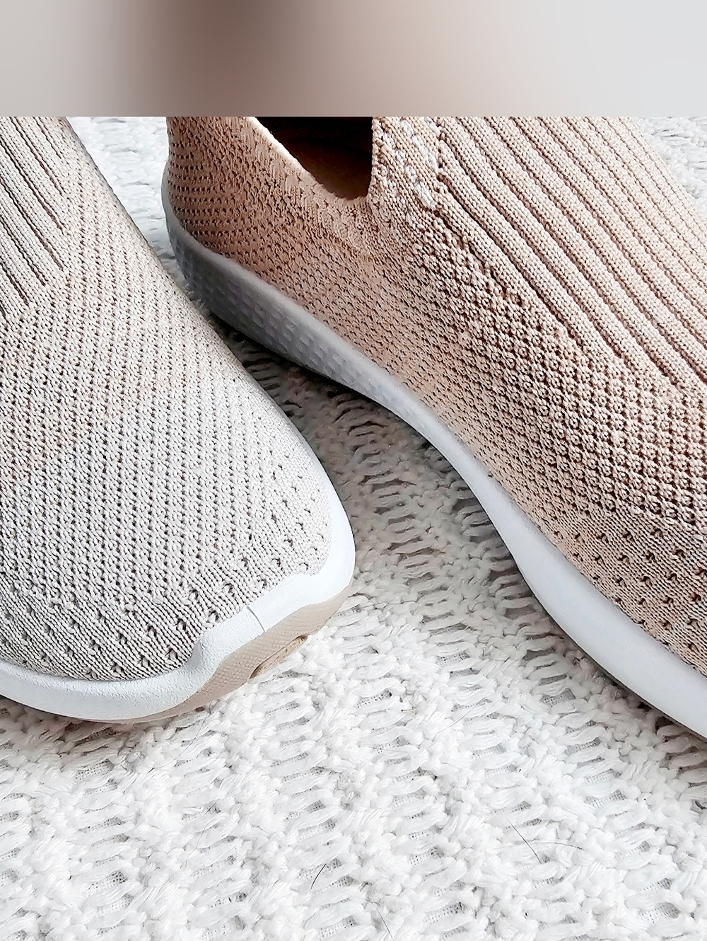 Tommy Bahama Memory Foam Knit Athletic Shoes Neutral Athleisure Stretch Women 10 - Picture 4 of 14